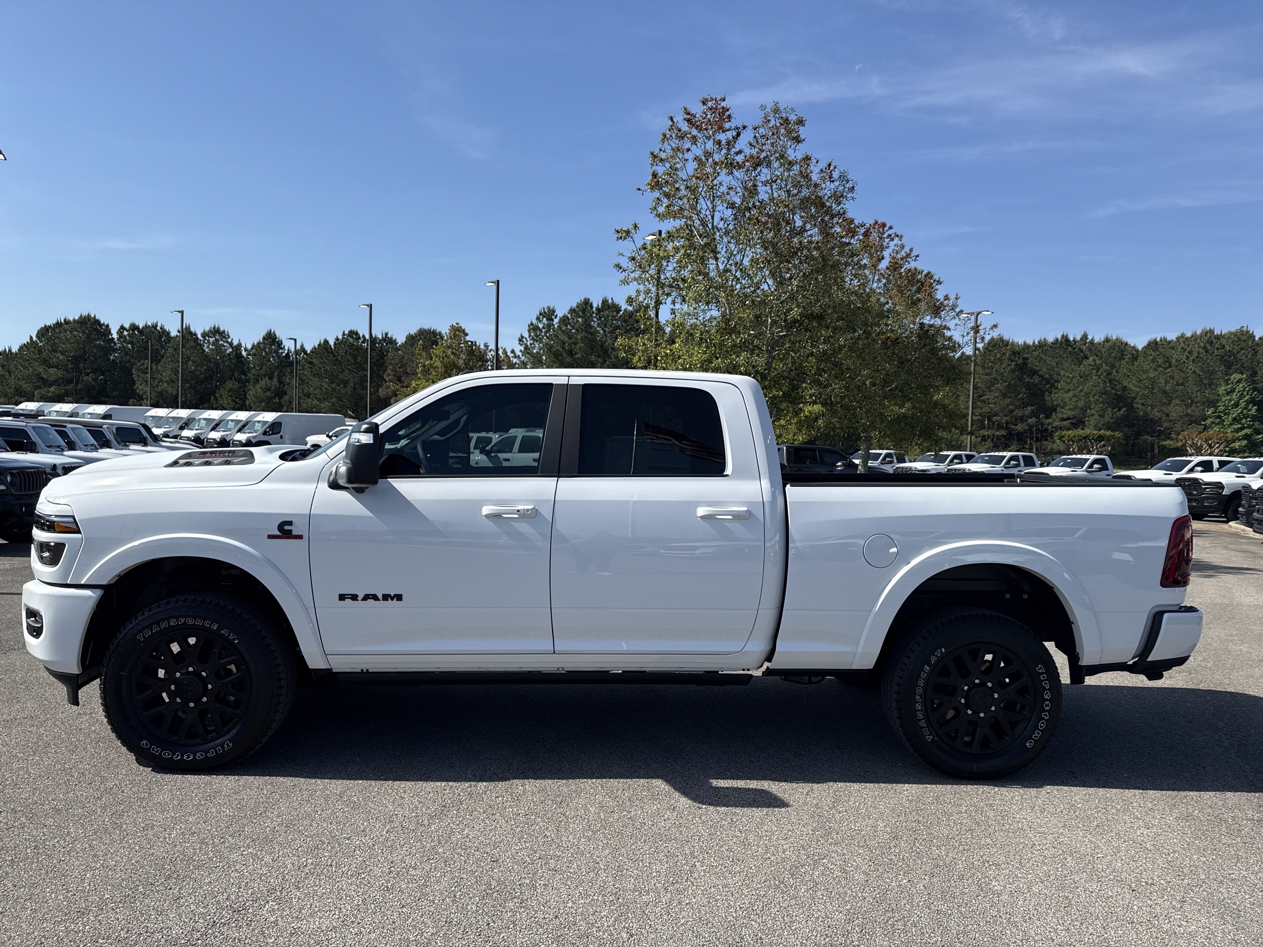 New 2026 RAM 2500 Limited AWD/4WD image 4