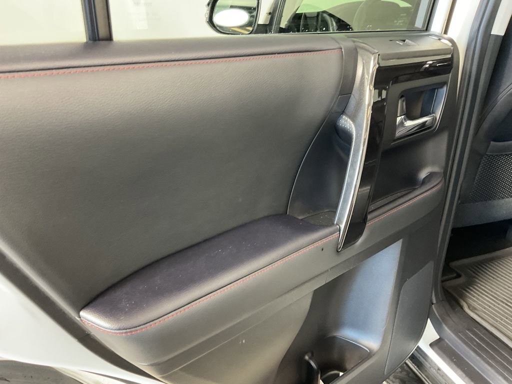 Used 2021 Toyota 4Runner Venture w/ Moonroof Package image 19