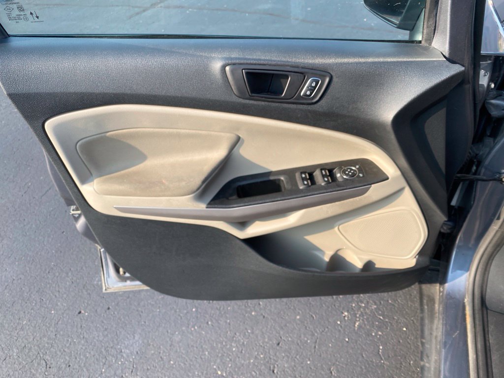 Used 2022 Ford EcoSport S AWD/4WD image 18
