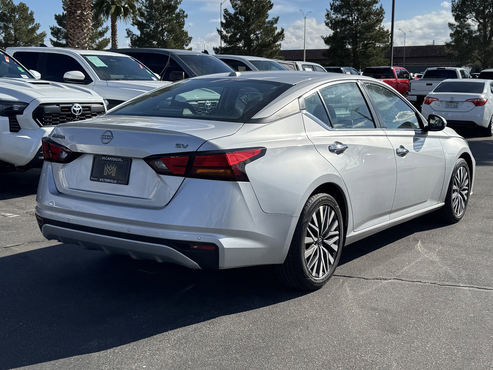 Used 2023 Nissan Altima 2.5 SV image 6
