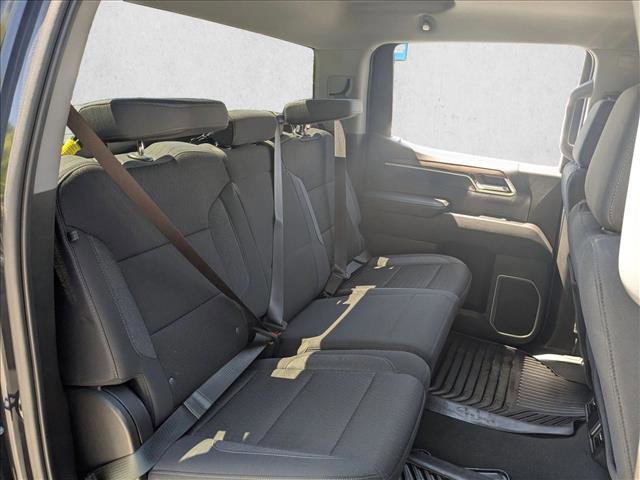 Used 2022 Chevrolet Silverado 1500 LT AWD/4WD image 19
