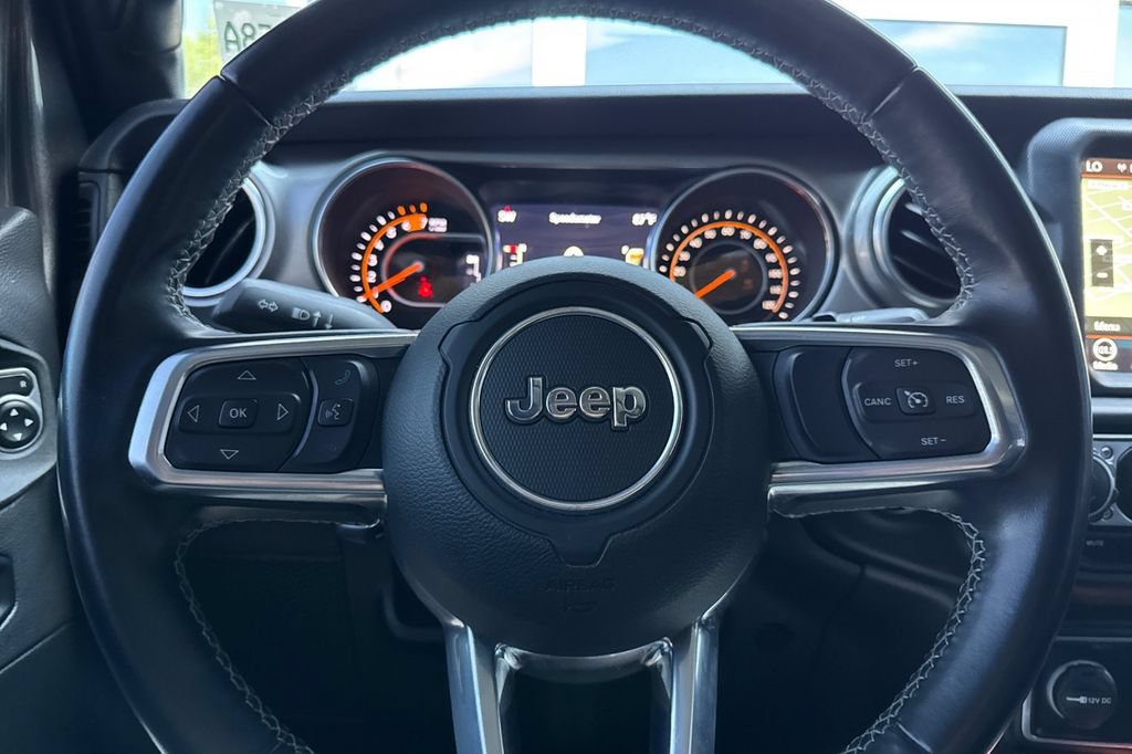 Used 2021 Jeep Wrangler Unlimited Sahara w/ Uconnect 4C Nav & Sound Group AWD/4WD image 25