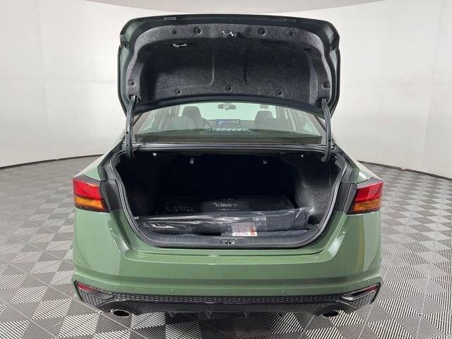 New 2026 Nissan Altima 2.5 SR w/ SR Premium Package FWD image 48