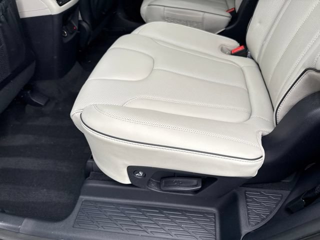 Used 2025 Hyundai Palisade Calligraphy AWD/4WD image 19