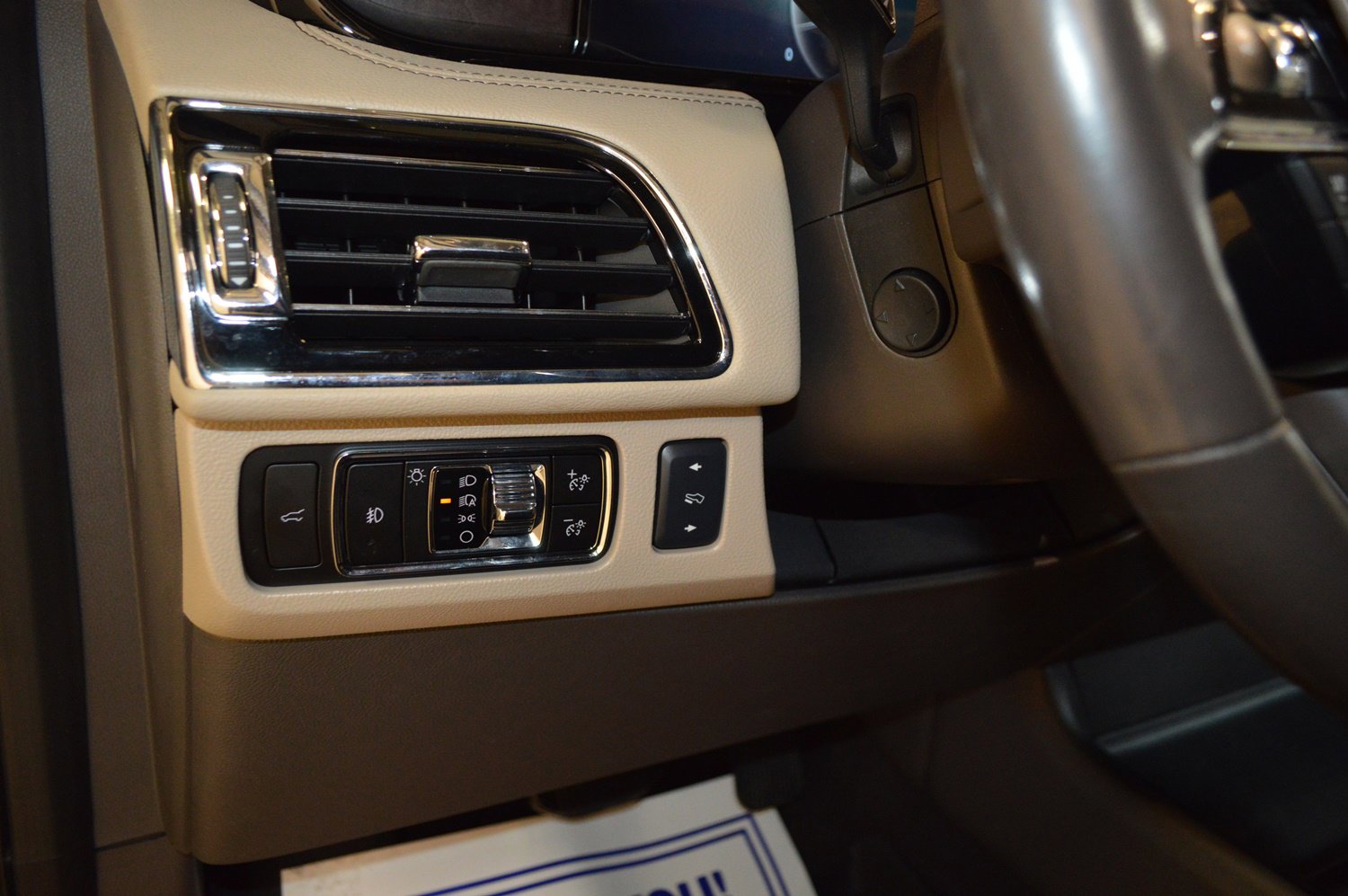 Used 2023 Lincoln Navigator L Reserve image 17