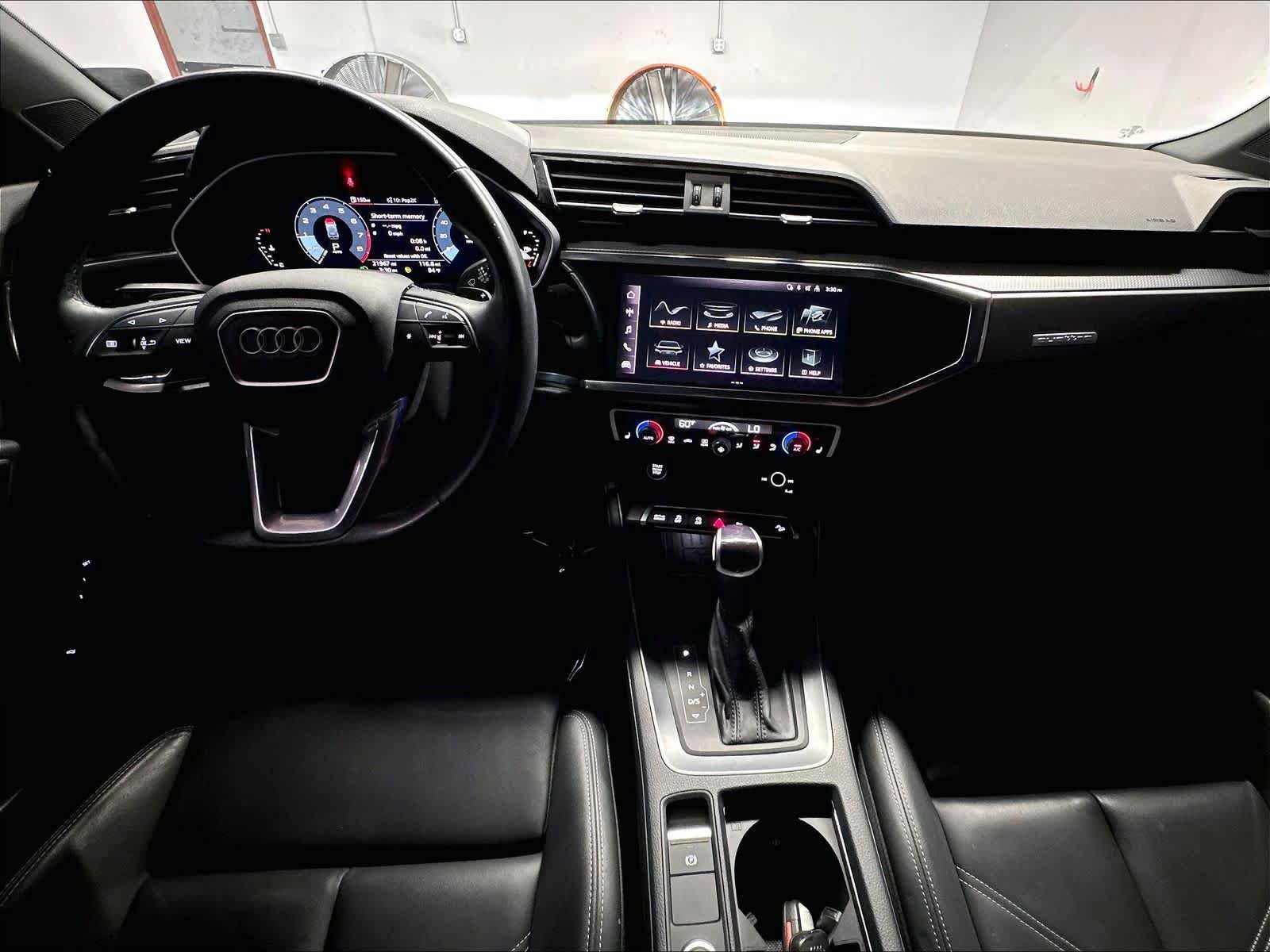 Used 2024 Audi Q3 2.0T Premium AWD/4WD image 16
