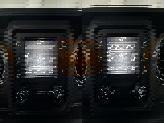 Used 2020 Jeep Wrangler Sport image 13