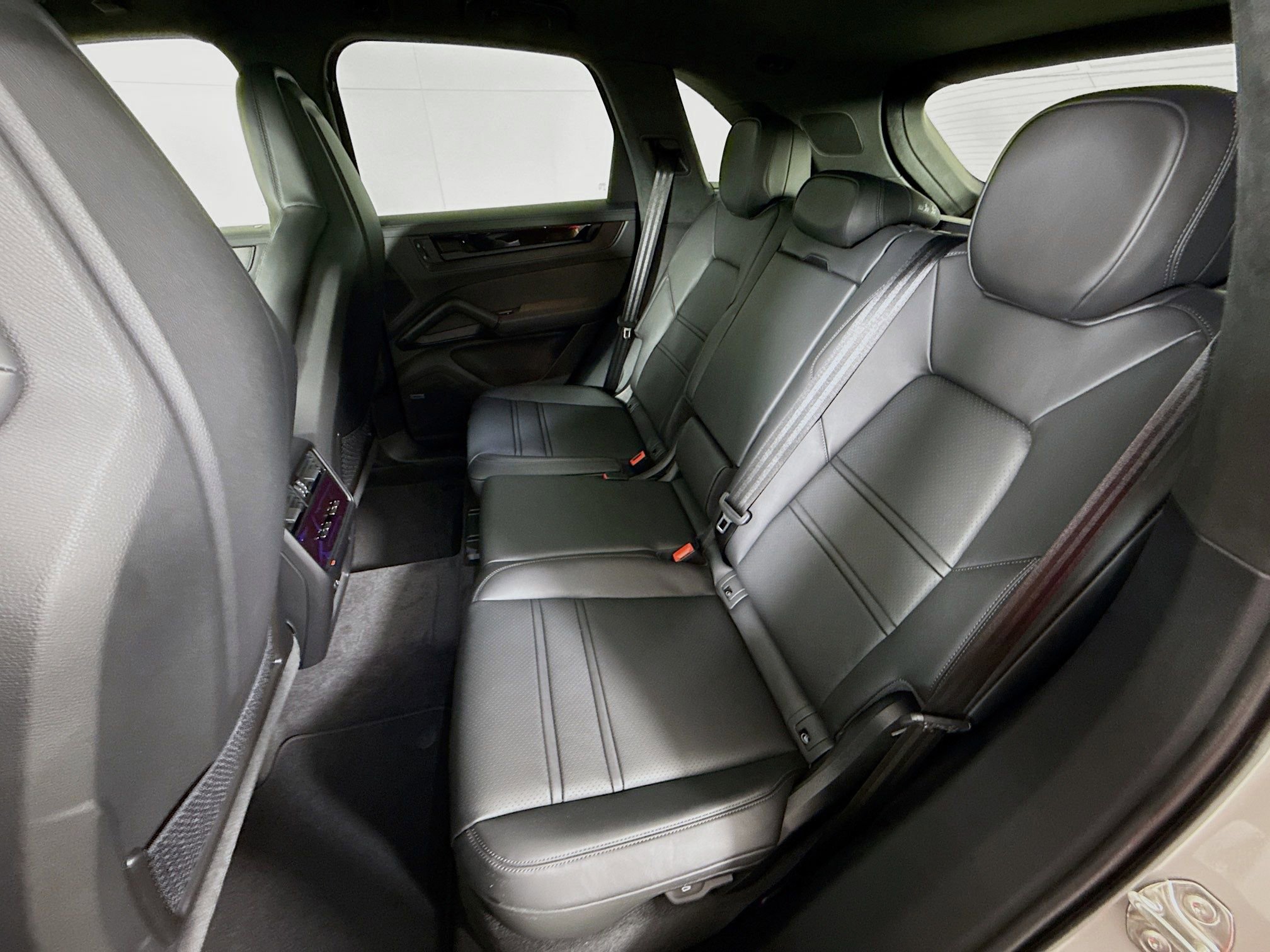 Certified 2026 Porsche Cayenne GTS image 16