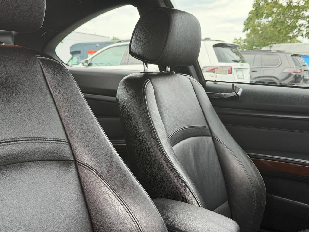 Used 2012 BMW 335i Coupe RWD image 37