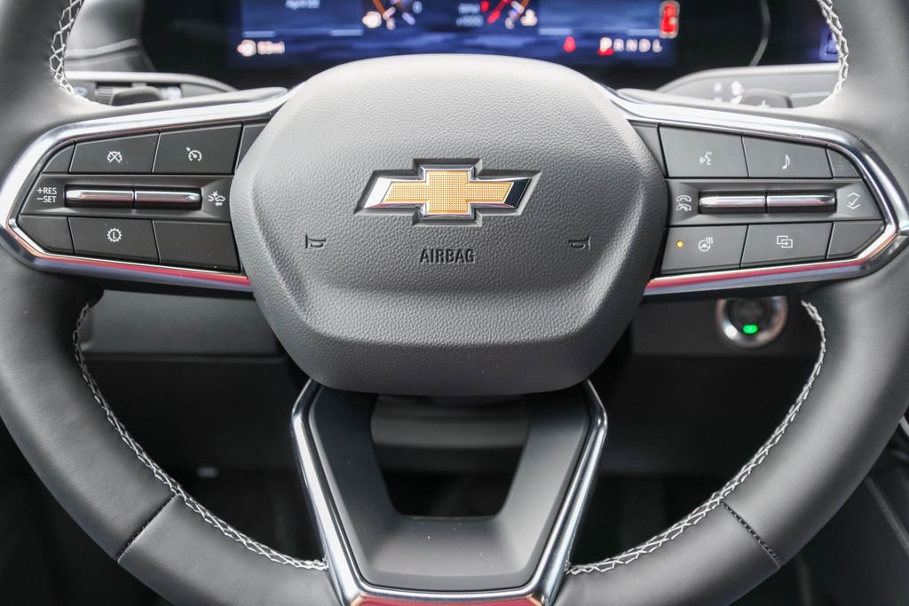 New 2026 Chevrolet Traverse LT FWD image 25