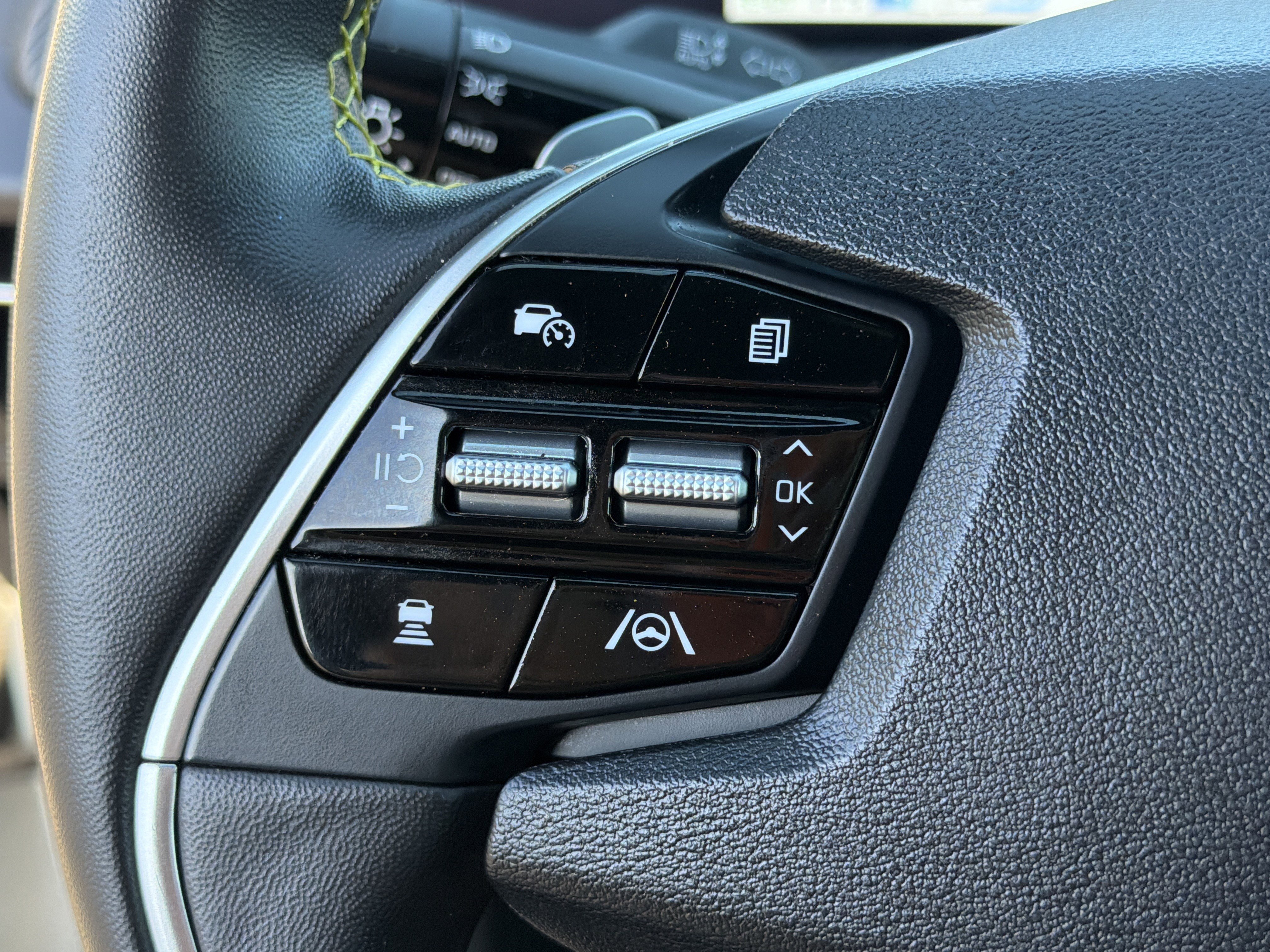 Used 2024 Kia EV6 GT image 23