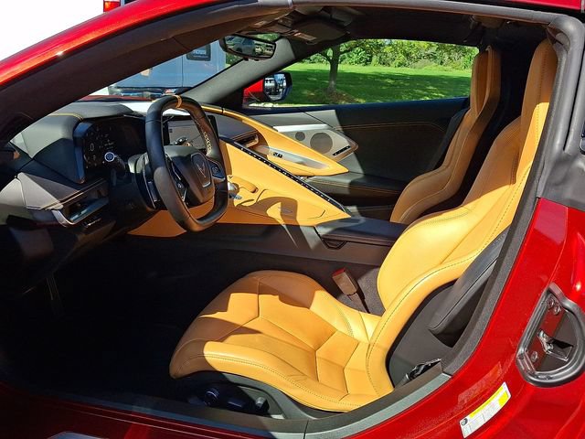 Used 2021 Chevrolet Corvette Stingray Preferred Cpe w/ Battery Protection Package RWD image 19