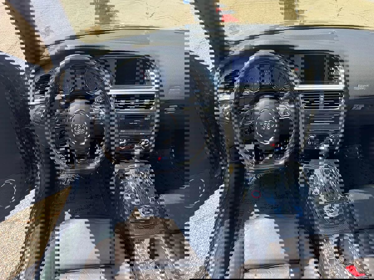 Used 2017 Audi S5 3.0T Cabriolet w/ Technology Package image 13