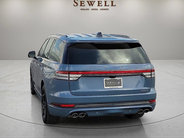 Used 2025 Lincoln Aviator Reserve w/ Luxury Package RWD image 3