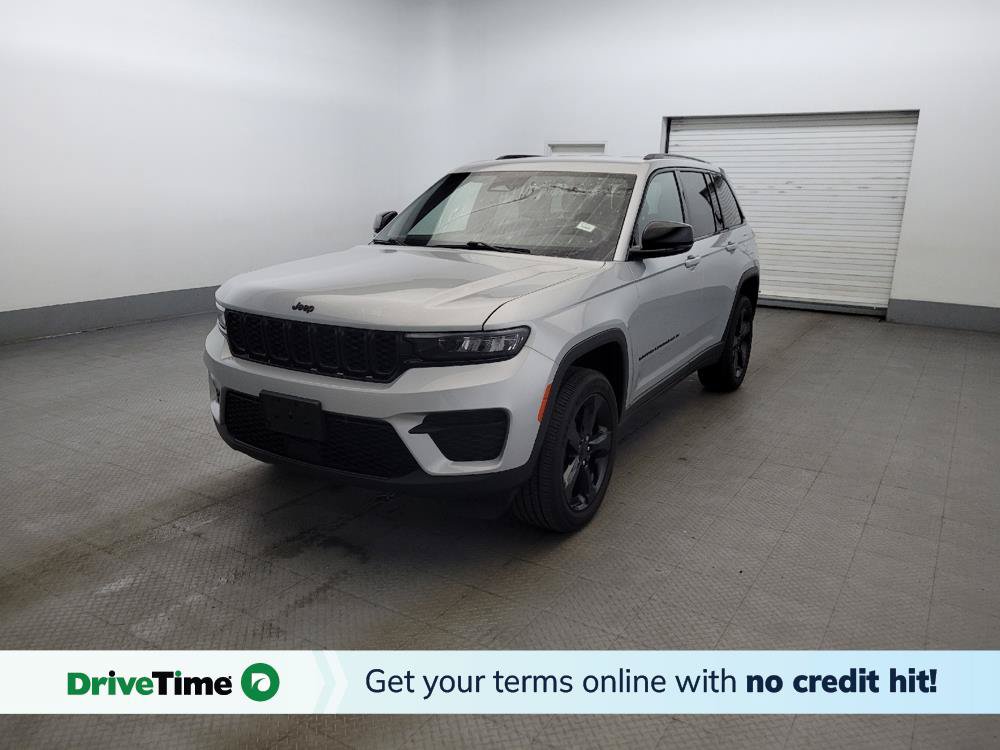 Used 2023 Jeep Grand Cherokee Altitude