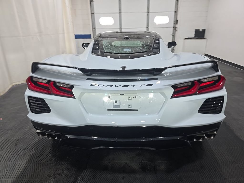 Used 2021 Chevrolet Corvette Stingray Premium Cpe w/ Z51 Performance Package RWD image 7