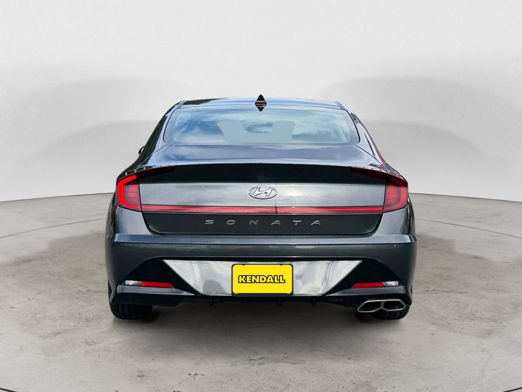 Certified 2023 Hyundai Sonata SEL w/ Cargo Package FWD image 4