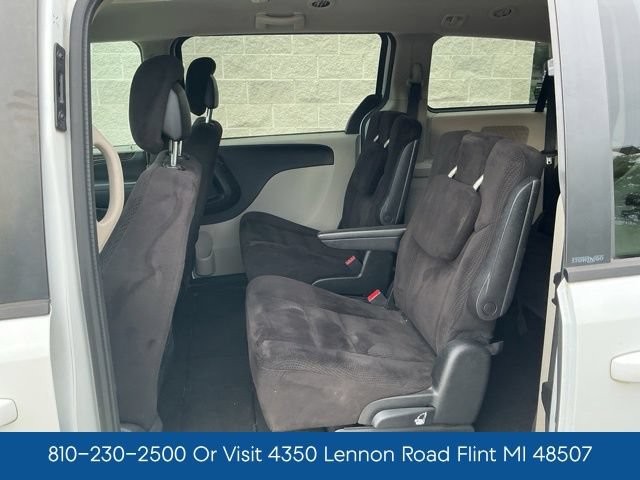 Used 2014 Dodge Grand Caravan SXT FWD image 22