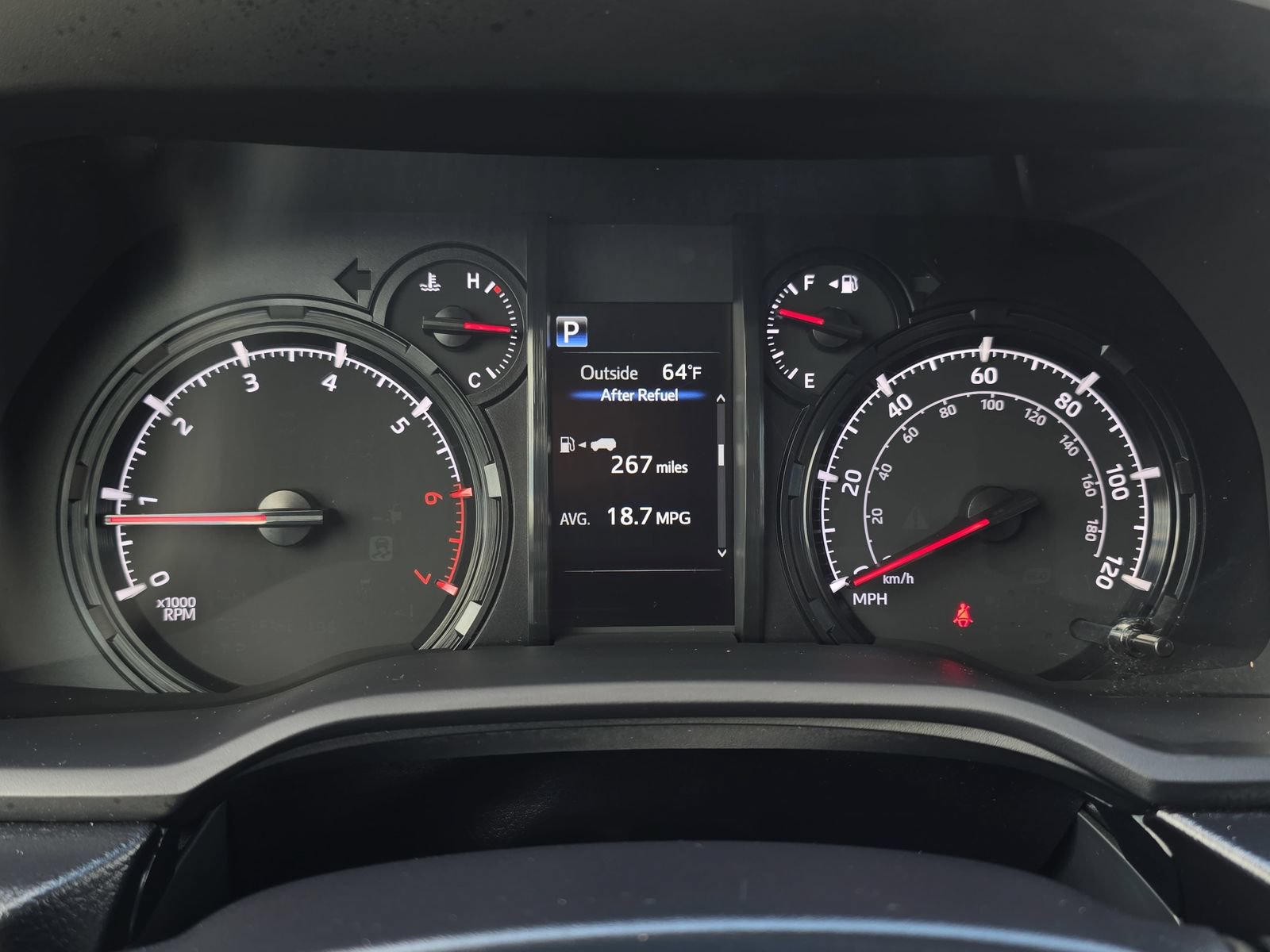 Used 2024 Toyota 4Runner SR5 Premium w/ Moonroof Package RWD image 19