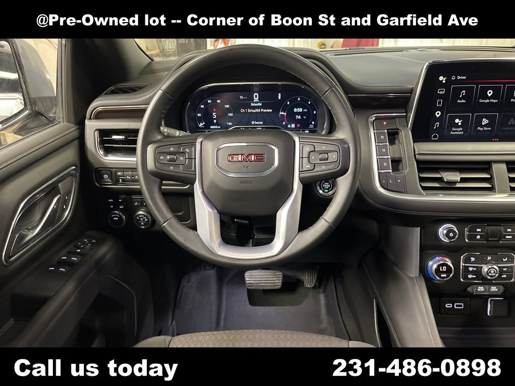 Used 2023 GMC Yukon XL SLE w/ Gmc Pro Safety Plus Package AWD/4WD image 17