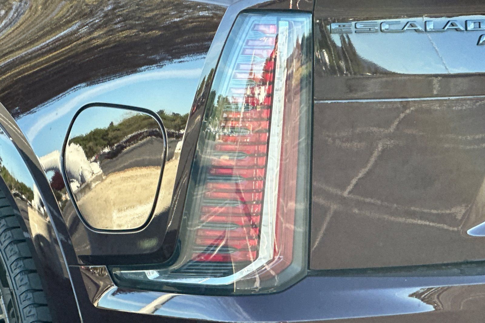 Used 2026 Cadillac Escalade IQ Sport 2 w/ LPO, ONYX Package image 50