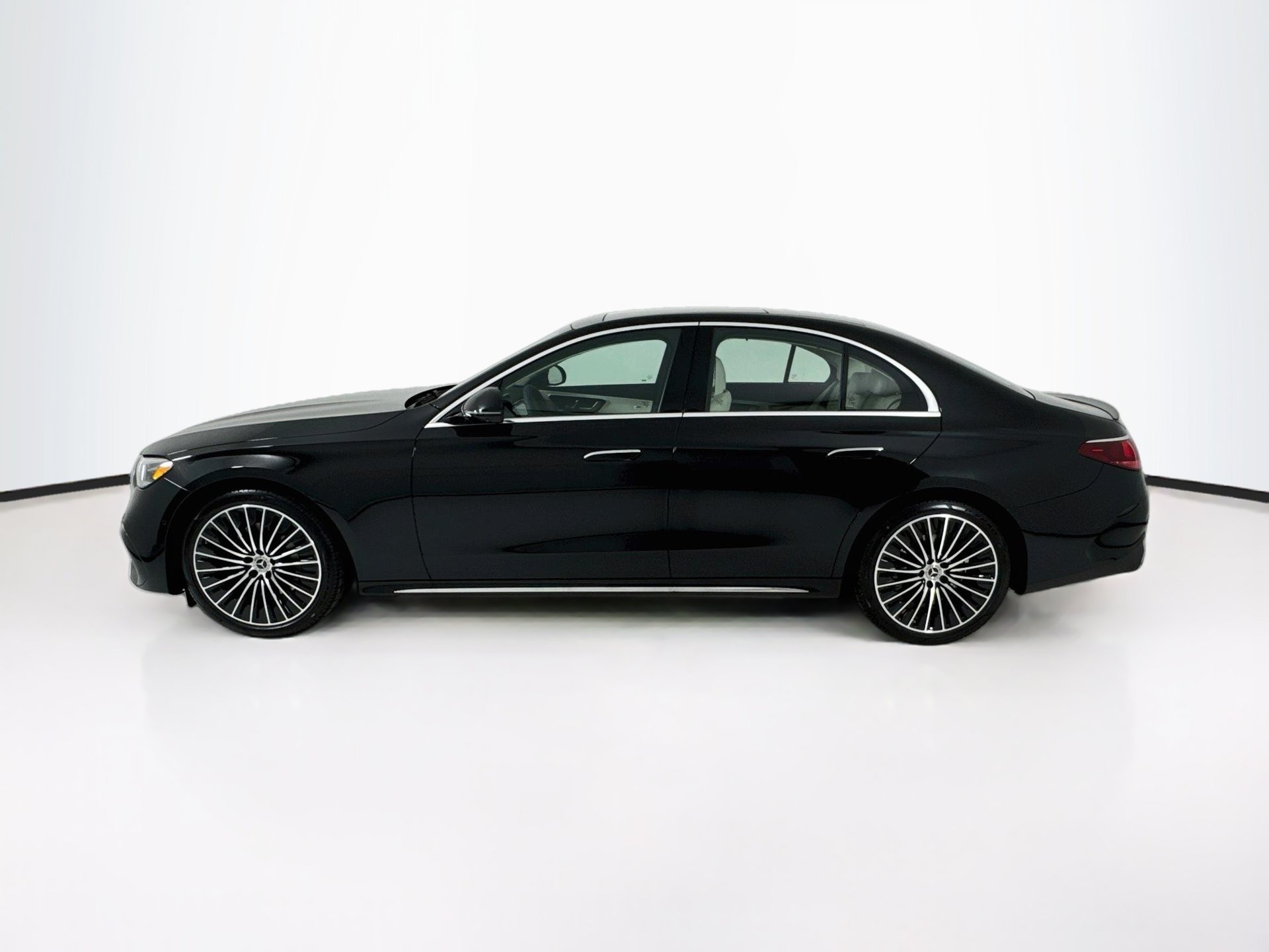 New 2027 Mercedes-Benz E 350 Sedan image 5