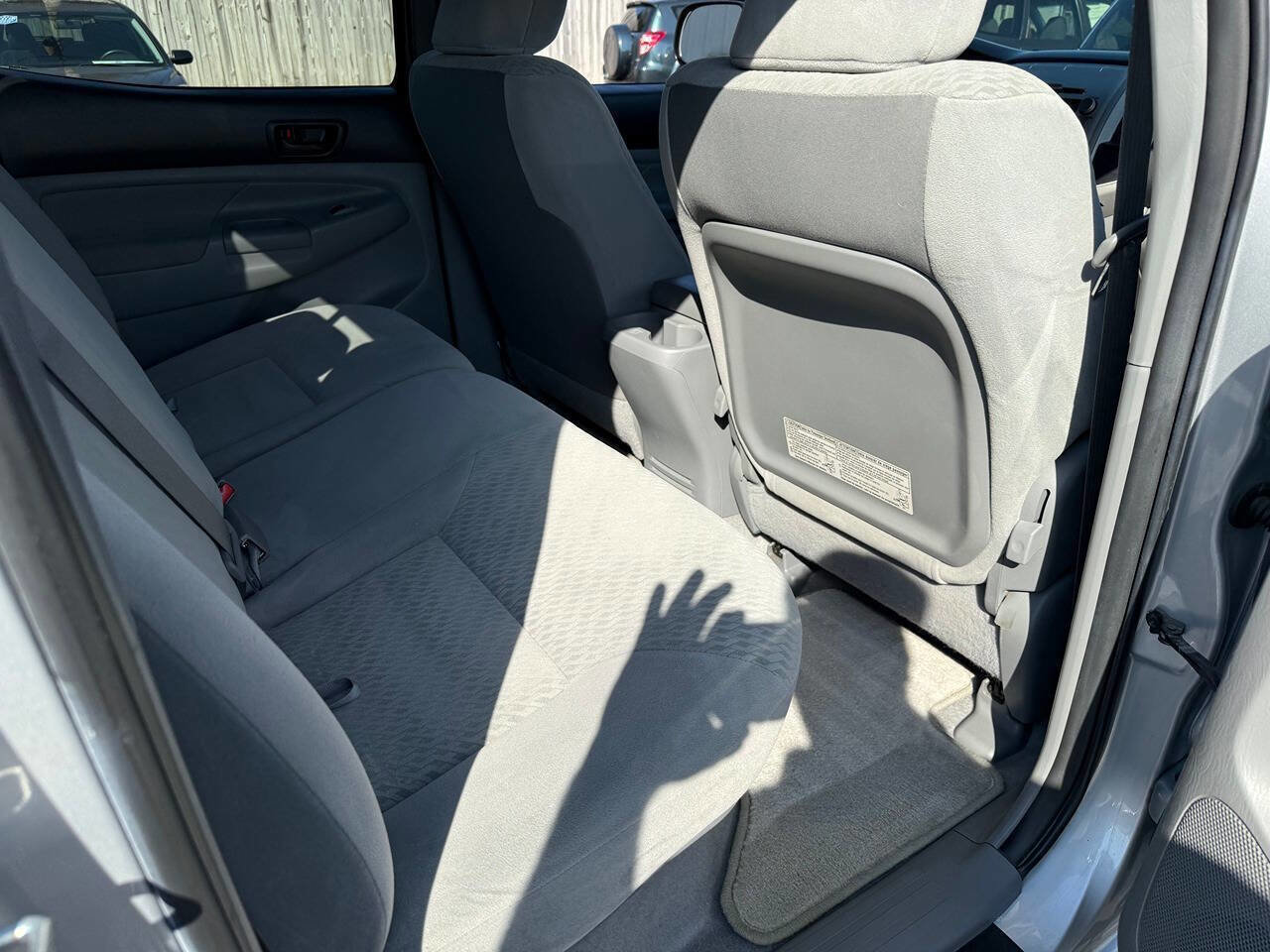 Used 2011 Toyota Tacoma 4x4 Double Cab w/ SR5 Pkg #2 image 37