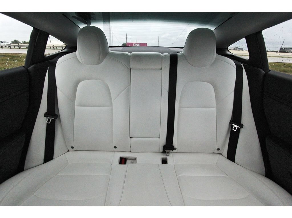 Used 2022 Tesla Model 3 Performance AWD/4WD image 14