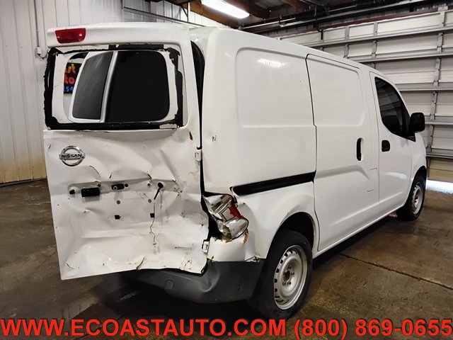 Used 2017 Nissan NV200 S w/ Back Door Glass Package FWD image 3