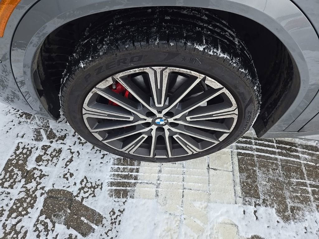 Used 2025 BMW X2 xDrive28i w/ Premium Package image 10