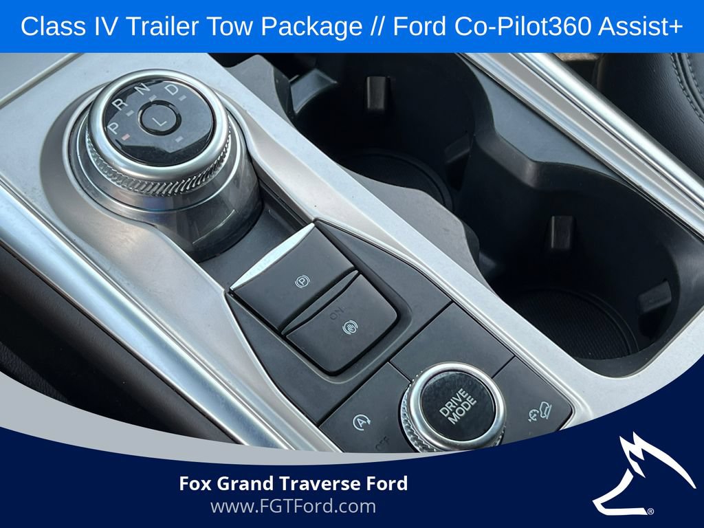 Certified 2023 Ford Explorer XLT w/ Equipment Group 202A AWD/4WD image 30