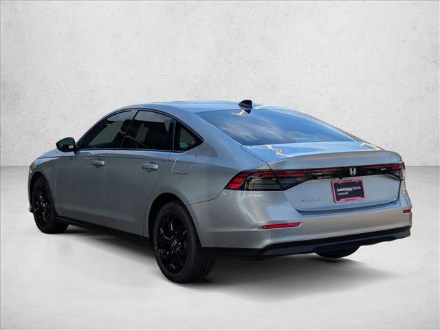 New 2025 Honda Accord SE image 9