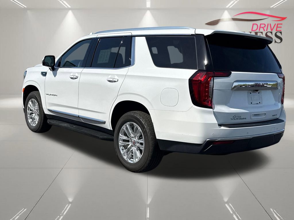 Certified 2023 GMC Yukon SLT w/ SLT Premium Package AWD/4WD image 6