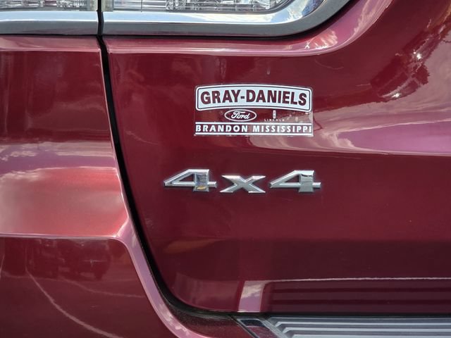 Used 2019 Jeep Grand Cherokee Limited w/ Trailer Tow Group IV AWD/4WD image 36