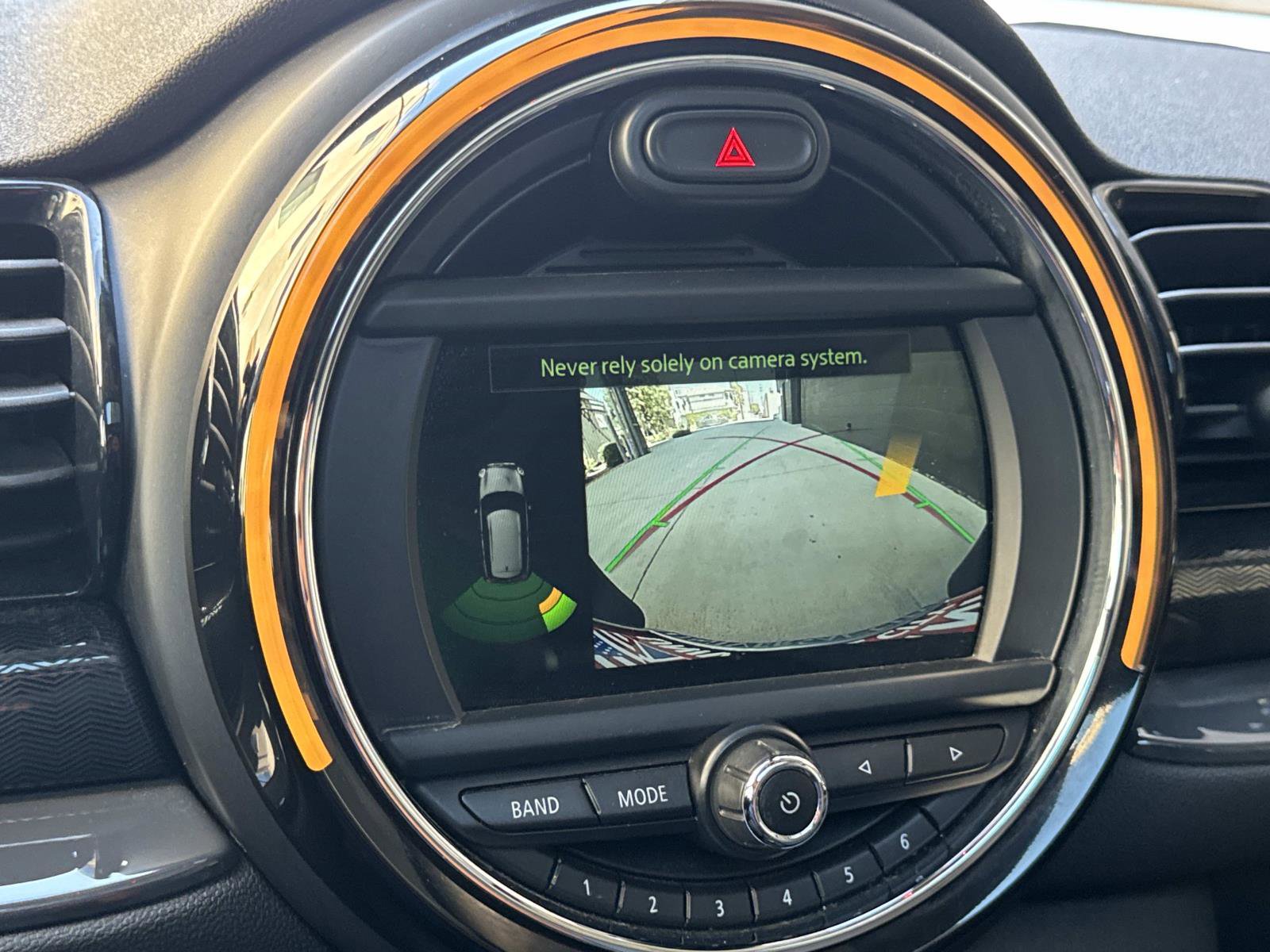 Used 2018 MINI Cooper Clubman ALL4 image 23