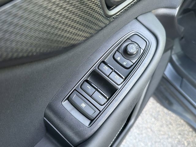 Used 2025 Subaru Outback AWD/4WD image 22