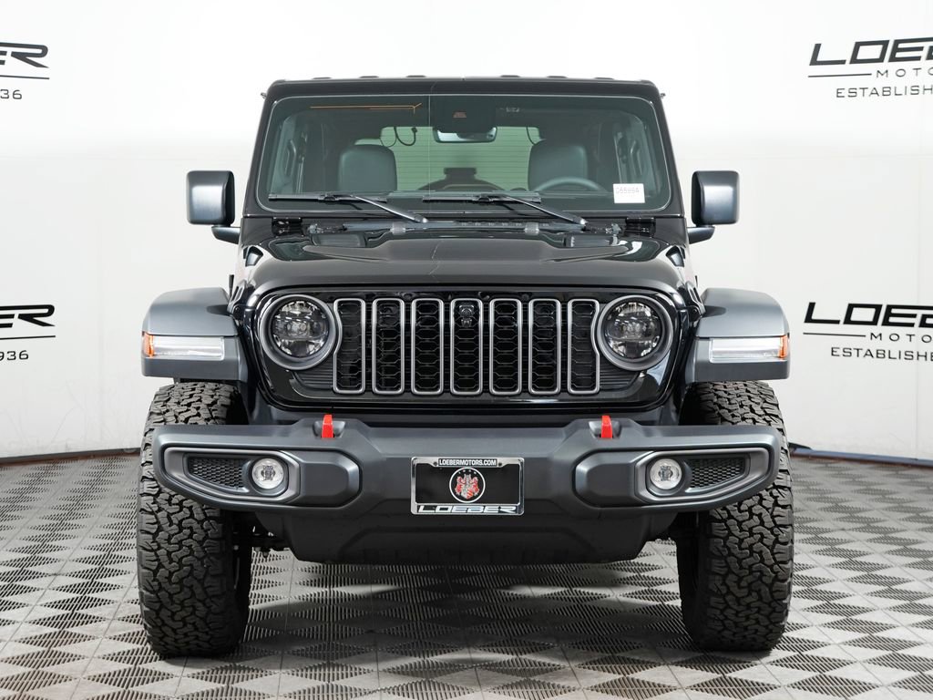 Used 2024 Jeep Wrangler Unlimited Rubicon w/ Dual Top Group AWD/4WD image 8