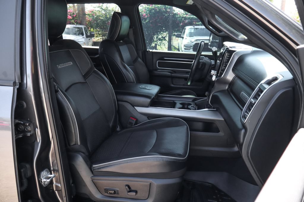 Used 2020 RAM 2500 Laramie w/ Night Edition AWD/4WD image 48