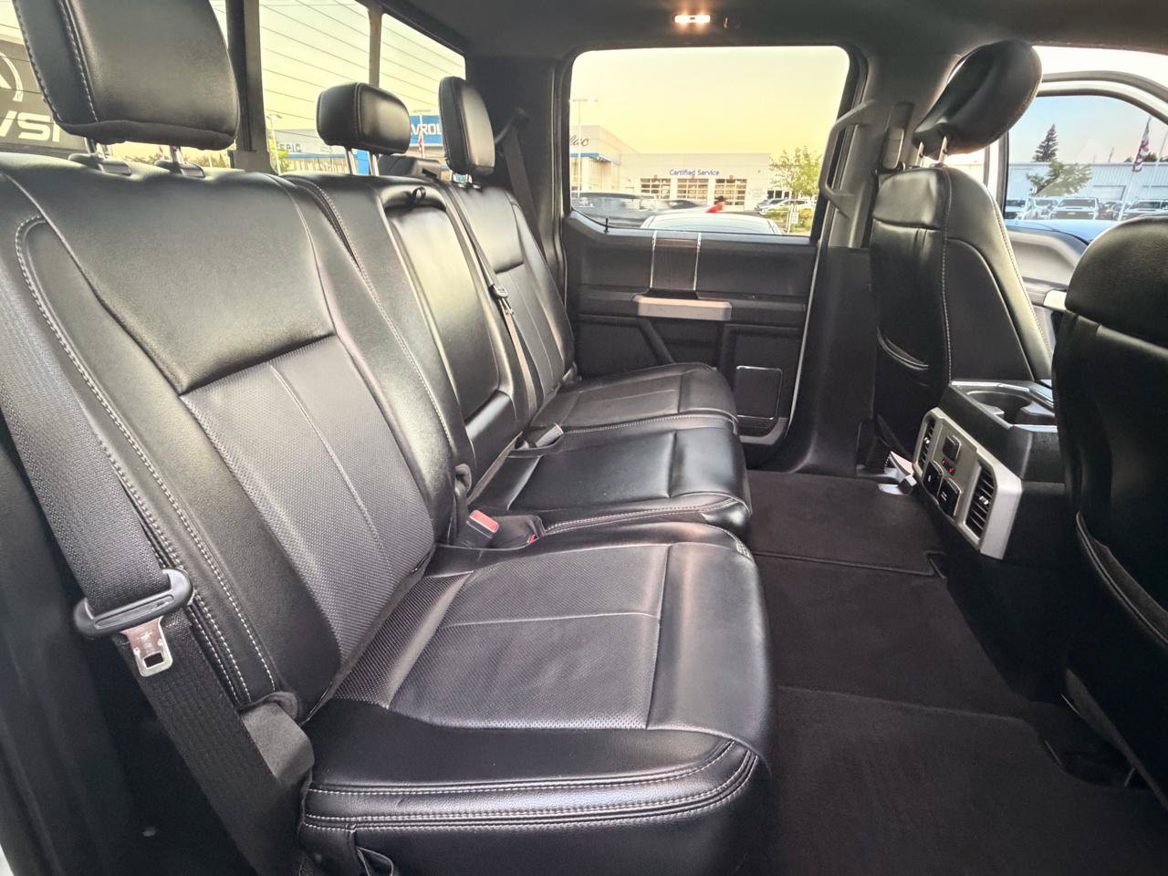 Used 2020 Ford F350 Lariat w/ Lariat Ultimate Package AWD/4WD image 23