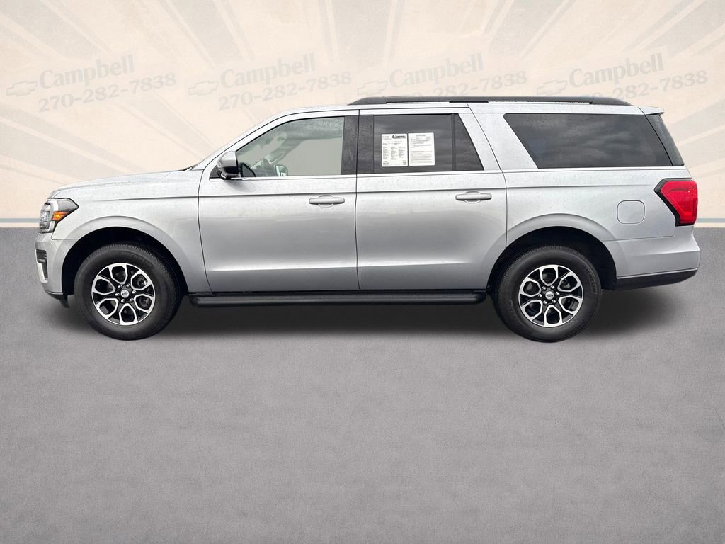 Used 2024 Ford Expedition Max XLT image 2