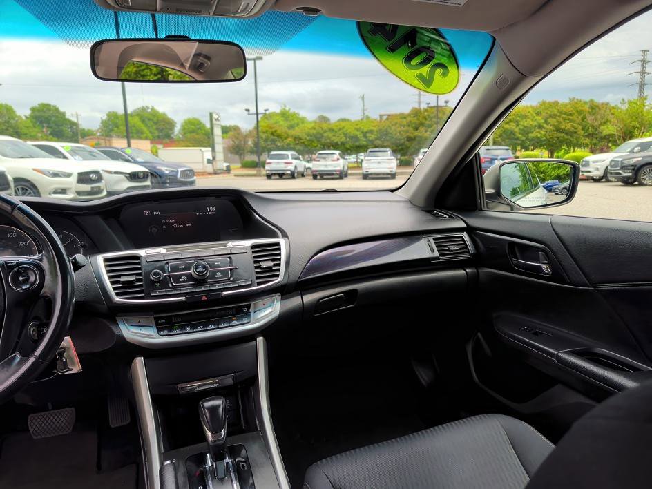 Used 2014 Honda Accord Sport image 10