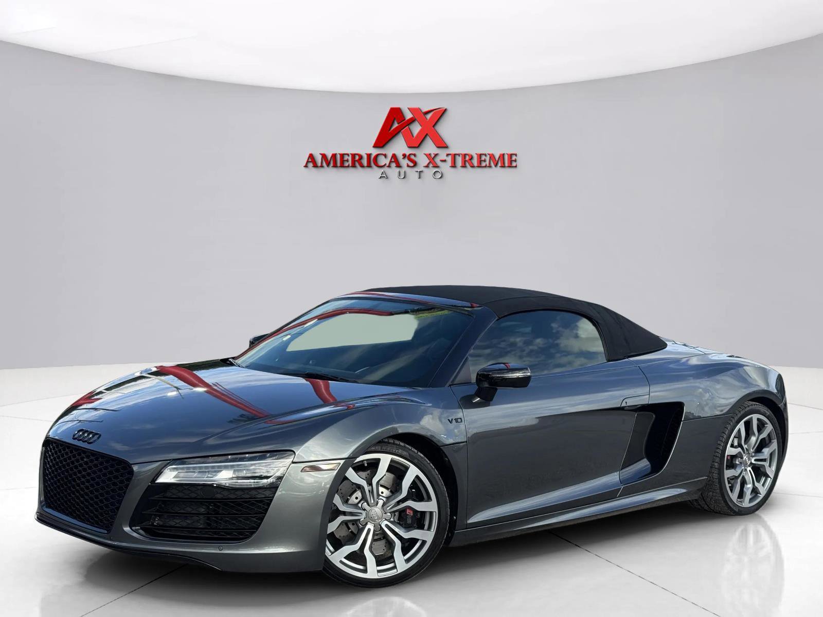 Used 2014 Audi R8 V10 AWD/4WD image 1