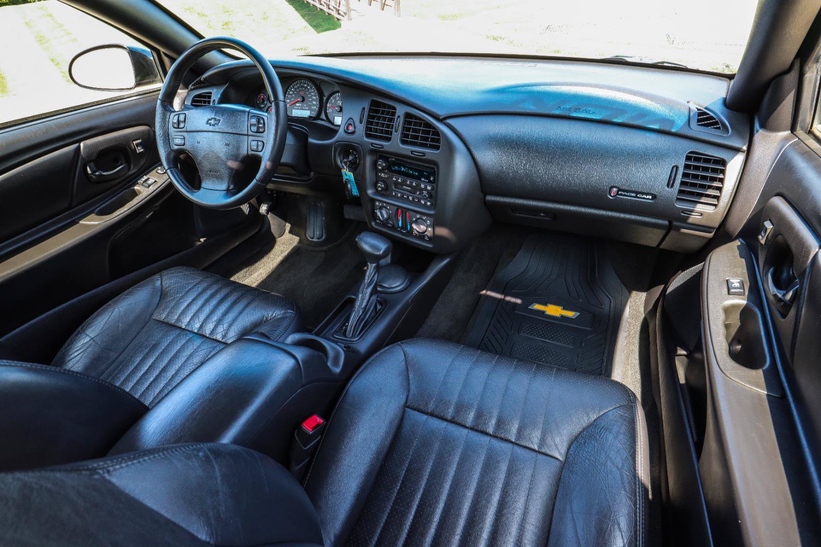 Used 2001 Chevrolet Monte Carlo SS w/ Preferred Equipment Group FWD image 27