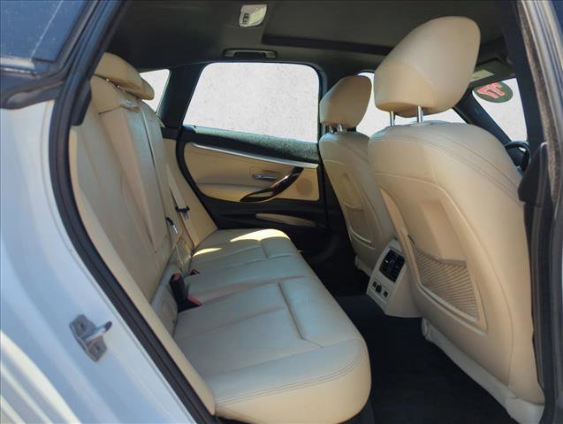 Used 2017 BMW 330i Gran Turismo xDrive AWD/4WD image 18