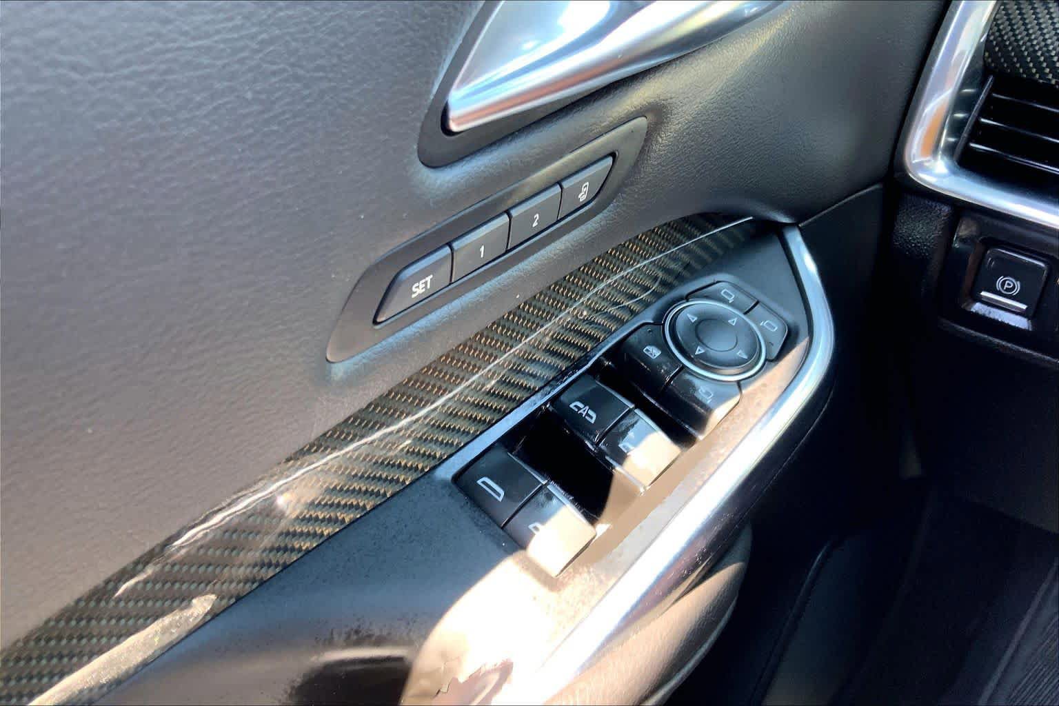 Used 2020 Cadillac XT4 Sport w/ Cold Weather Package FWD image 34