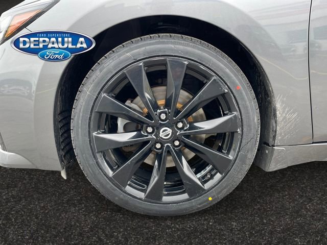 Used 2019 Nissan Maxima SR w/ Premium Package image 18