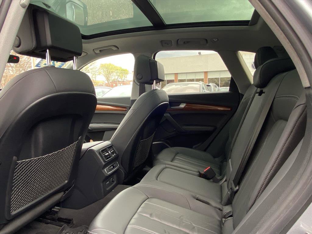 Used 2022 Audi Q5 2.0T Premium Plus w/ Premium Plus Package image 18