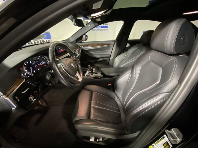 Used 2019 BMW 530i xDrive w/ Convenience Package image 25