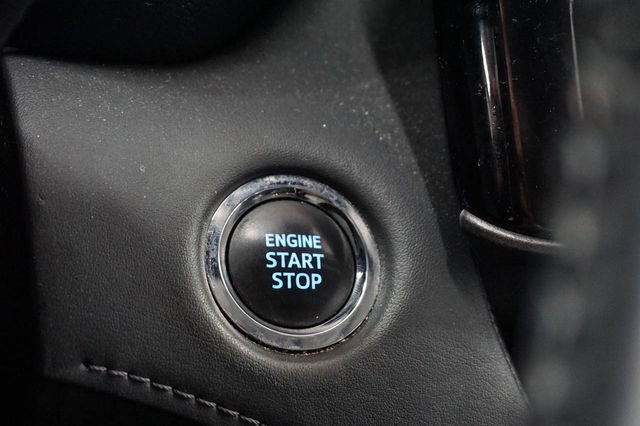 Used 2022 Toyota Highlander XLE image 23