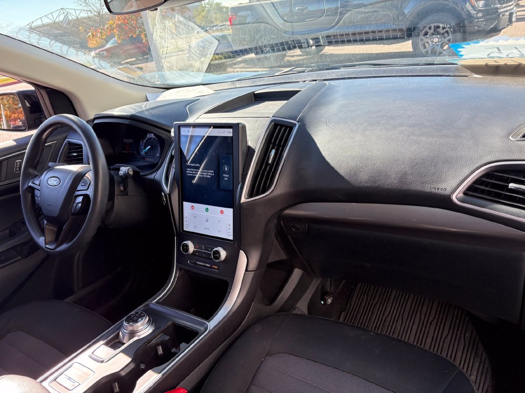 Certified 2023 Ford Edge SE w/ Black Appearance Package AWD/4WD image 31